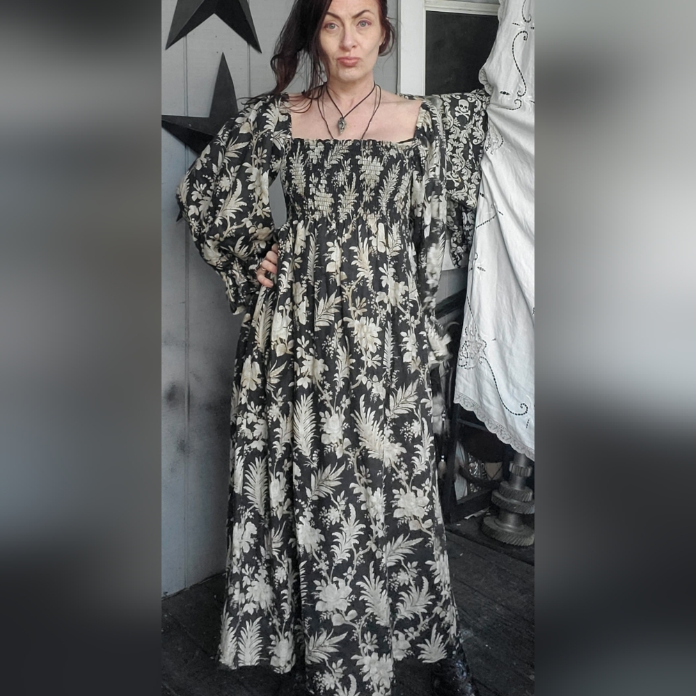 Tuckernuck linen midi dress floral black beige xl